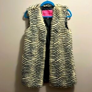 Betsy Johnson Faux Fur long vest with belt size xs